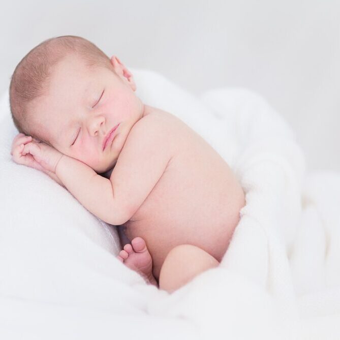 baby-1538342_1280-1024x669